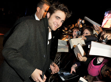Robert Pattinson Robert Pattinson